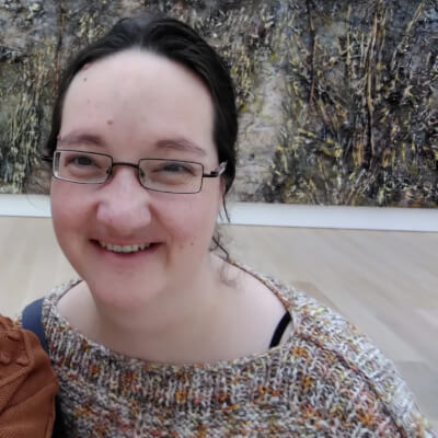 des Bouvrie, Dr. Nicole Dr. Nicole des Bouvrie